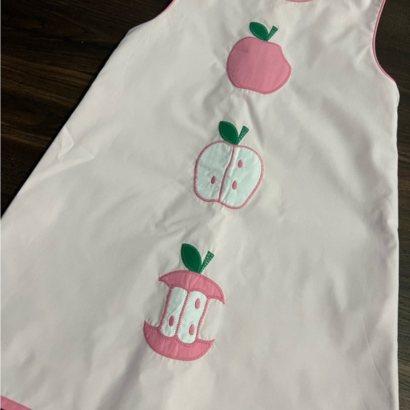 Annie Apron Dress Palm Beach Pink with Hamptons Hot Pink & Apple Applique 7 - Picture 2 of 5